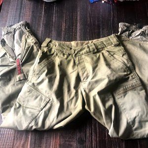 Burton Olive Green Snowboarding Cargo Pants